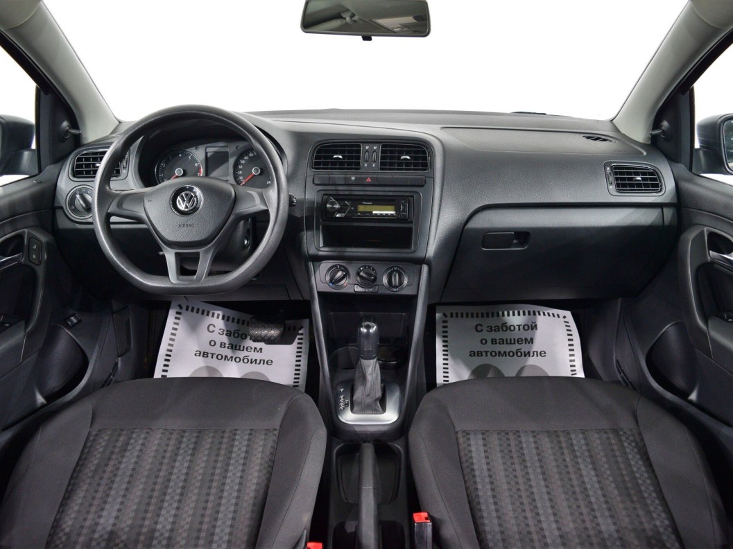 Volkswagen Polo Comfortline 1.6 АКПП фото 10