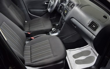 Volkswagen Polo Comfortline 1.6 АКПП превью 11