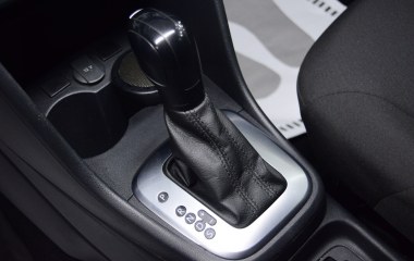 Volkswagen Polo Comfortline 1.6 АКПП превью 17