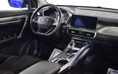 Geely Coolray Flagship 1.5 АМТ превью 19