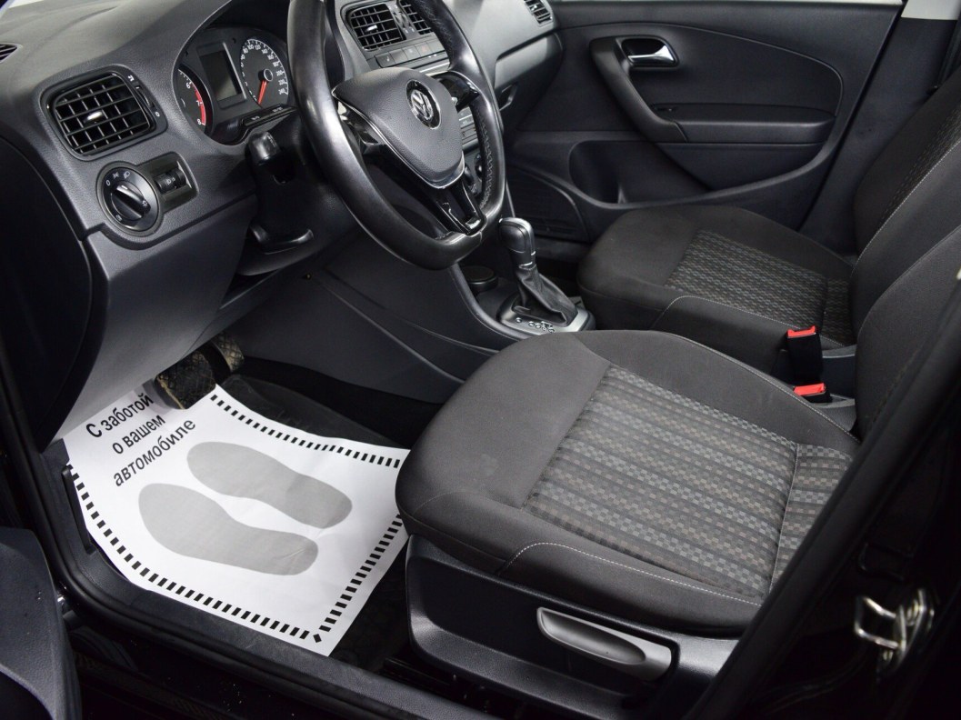 Volkswagen Polo Comfortline 1.6 АКПП фото 9