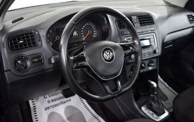 Volkswagen Polo Comfortline 1.6 АКПП превью 14