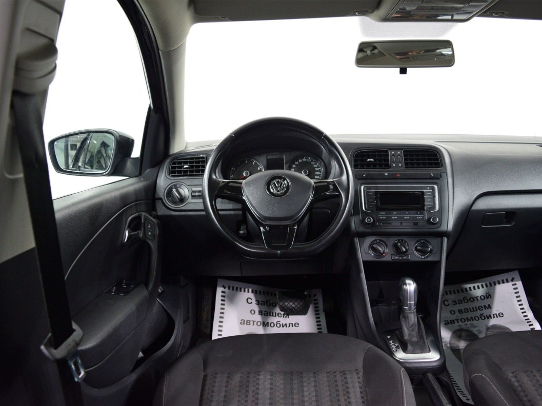 Volkswagen Polo Comfortline 1.6 АКПП фото 15