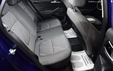 Kia Seltos 4WD CVT превью 12