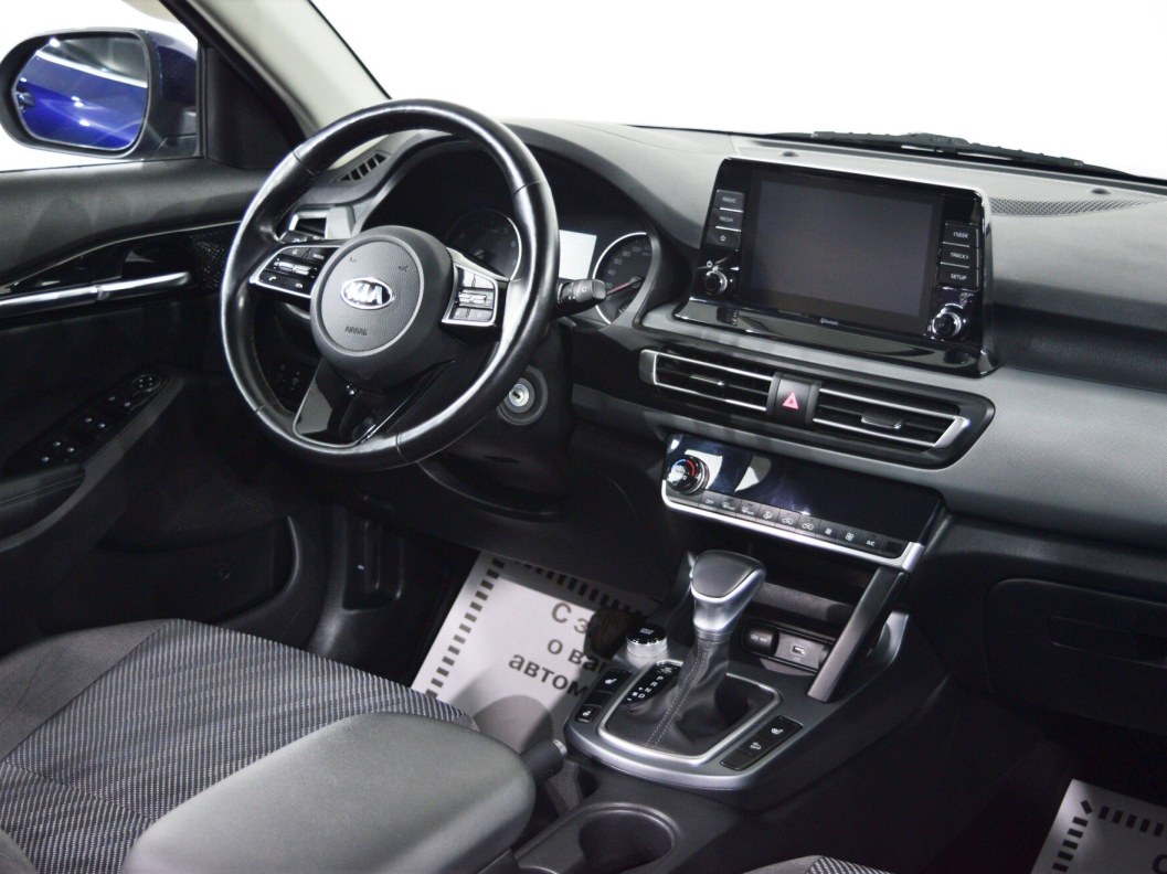 Kia Seltos 4WD CVT фото 18