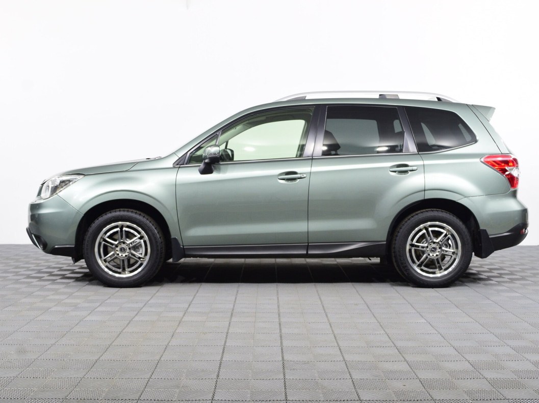 Subaru Forester GR 2.5  фото 5