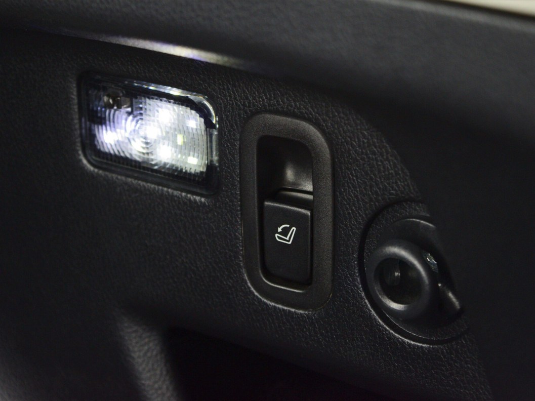 Subaru Forester GR 2.5  фото 23