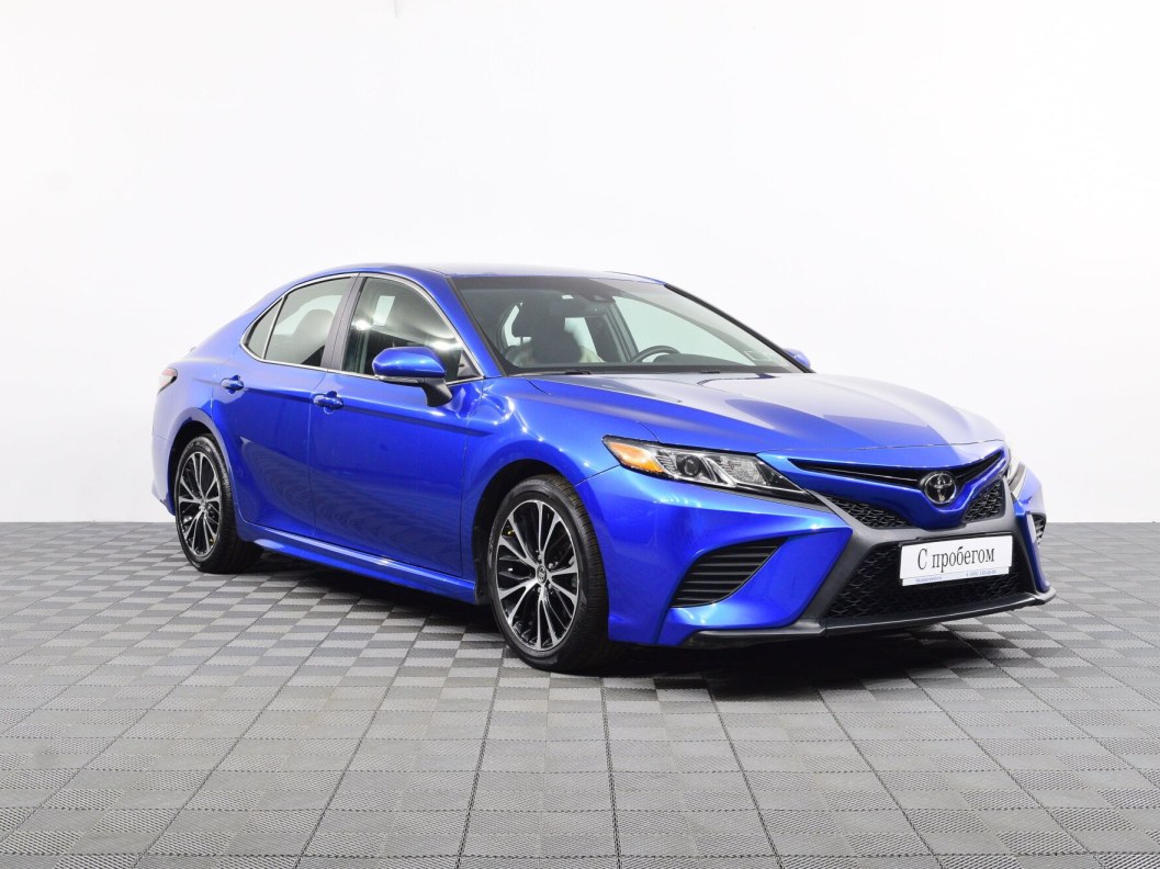 Toyota Camry 2.5 АКПП фото 1