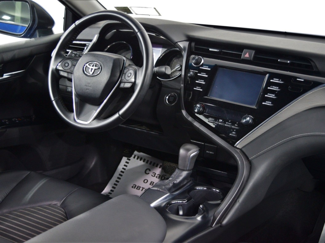 Toyota Camry 2.5 АКПП фото 18