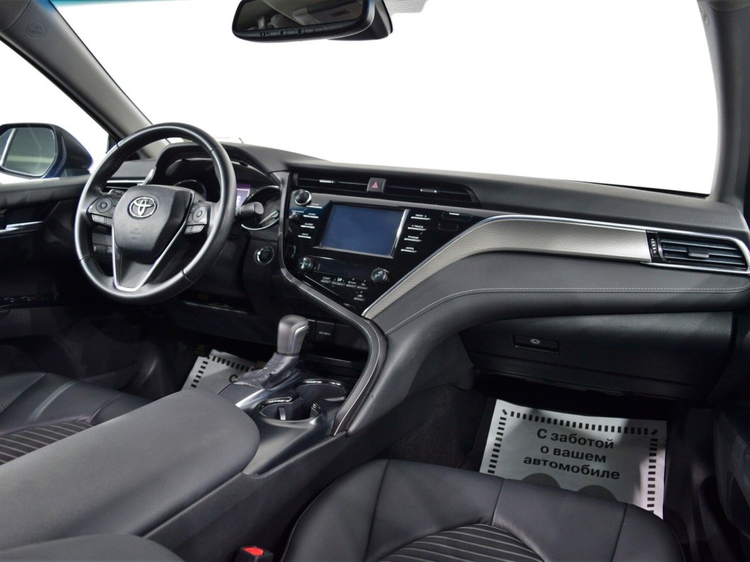 Toyota Camry 2.5 АКПП фото 19