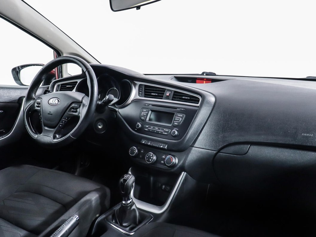 Kia Ceed Comfort 1.6 МКПП фото 11