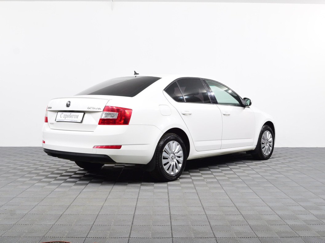 Skoda Octavia Ambition 1.8 DSG фото 6