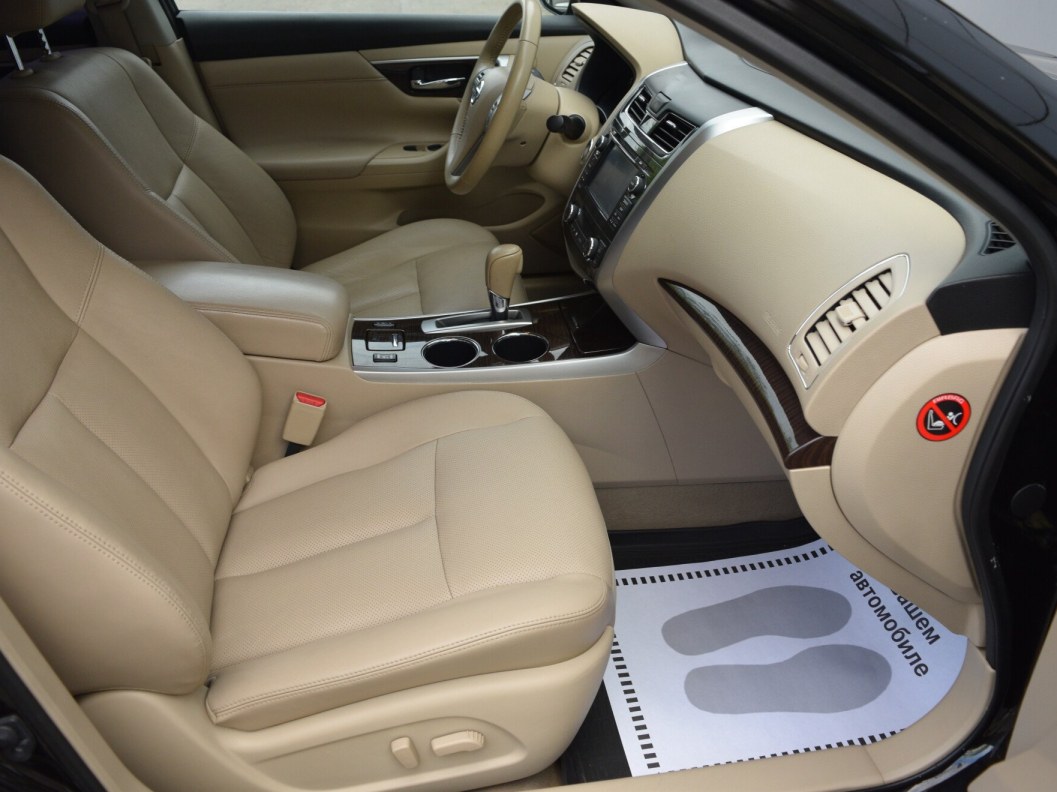 Nissan Teana Luxury 2.5  фото 11