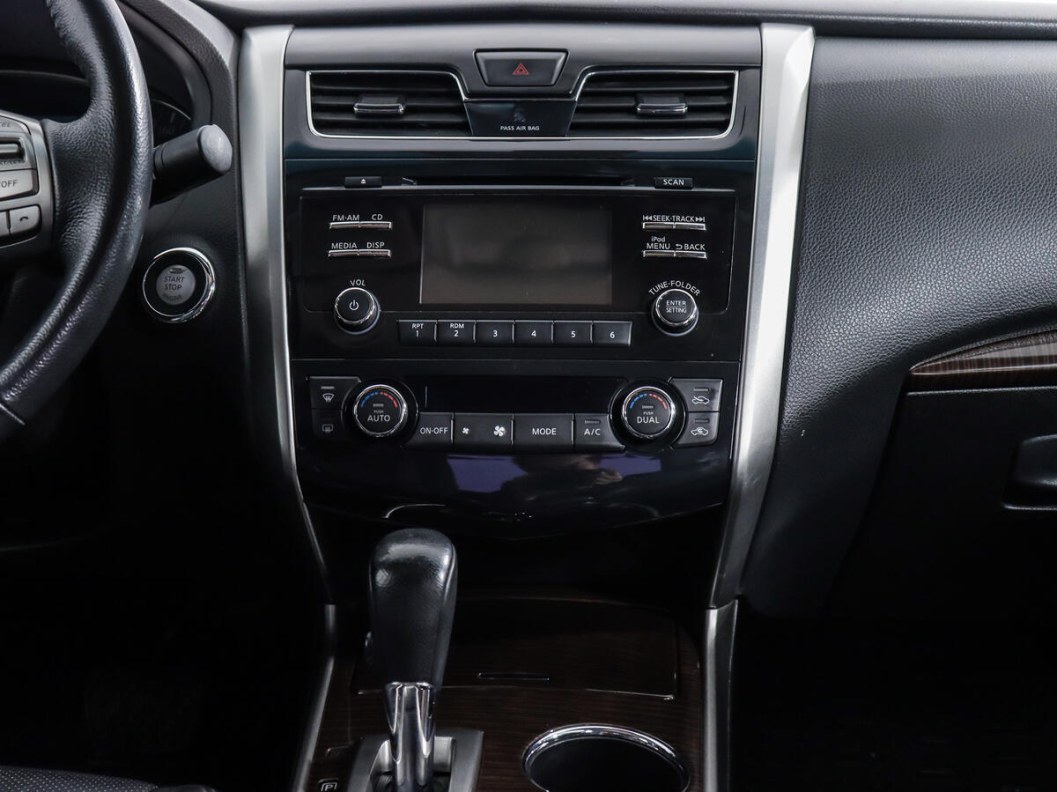 Nissan Teana Premium 2.5  фото 14