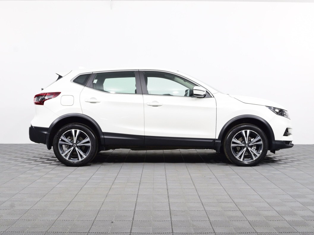 Nissan Qashqai SE+ 2.0  фото 4