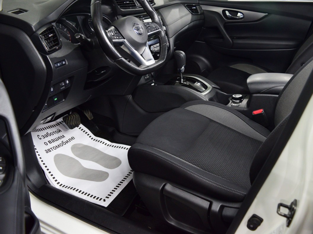 Nissan Qashqai SE+ 2.0  фото 9