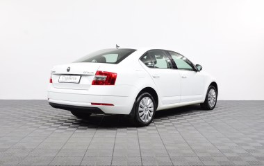 Skoda Octavia Ambition 1.6 АКПП превью 6
