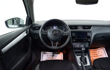 Skoda Octavia Ambition 1.6 АКПП превью 15