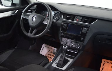 Skoda Octavia Ambition 1.6 АКПП превью 18