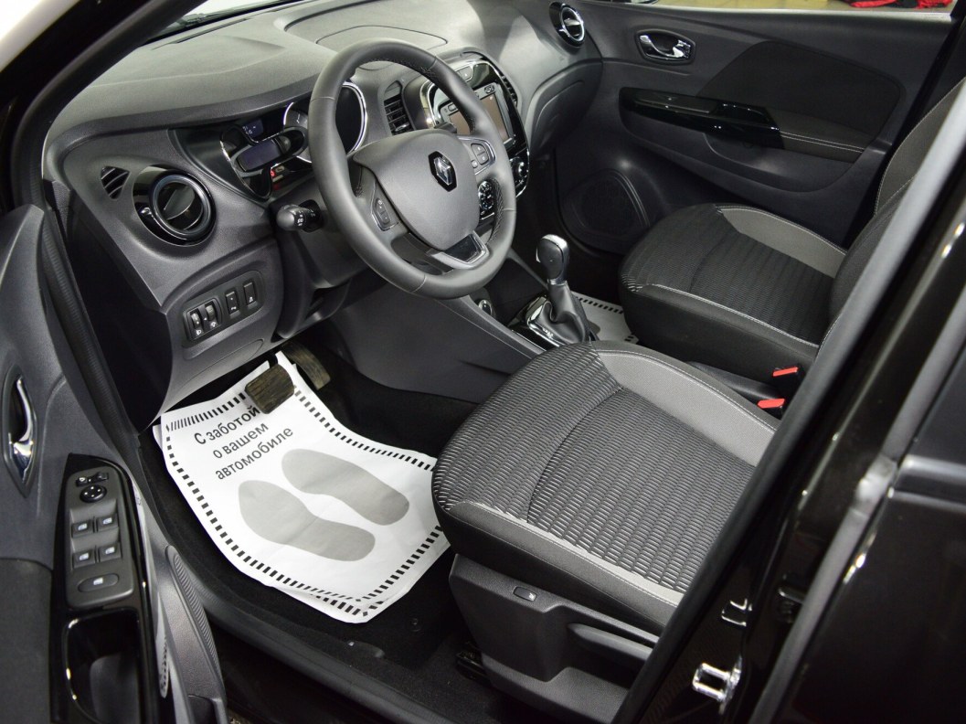 Renault Kaptur Style 2.0 АКПП фото 9