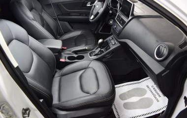 FAW Besturn X40 Luxury 1.6 АКПП превью 10