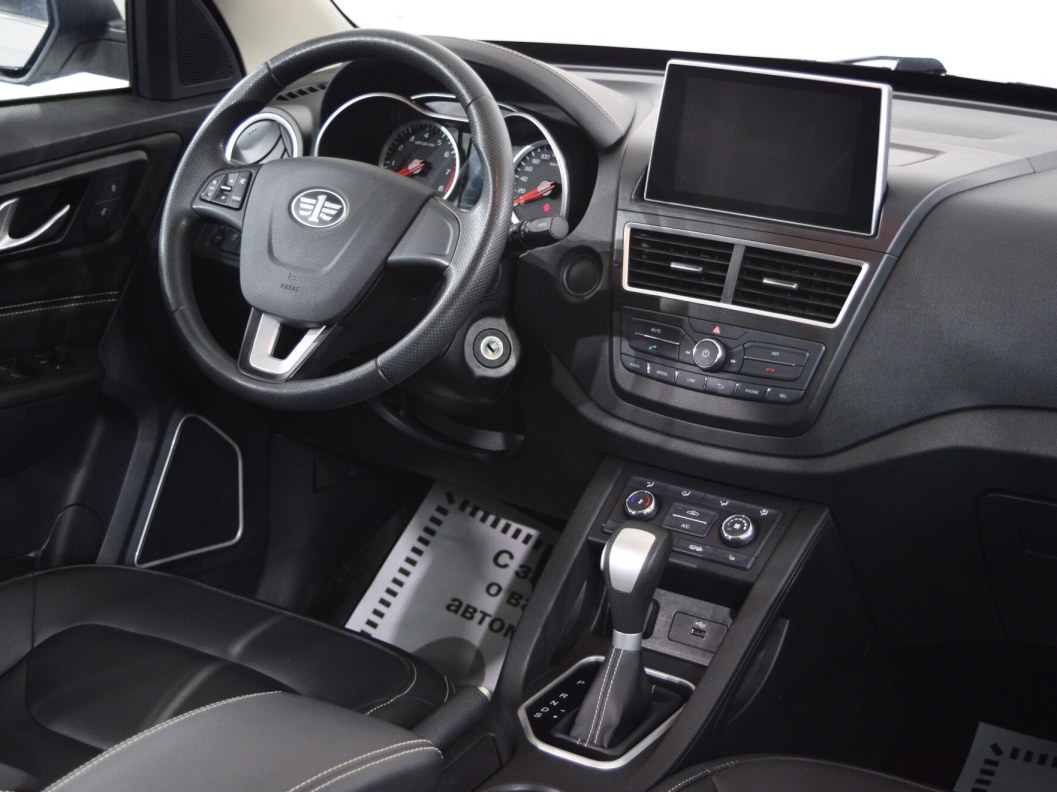 FAW Besturn X40 Luxury 1.6 АКПП фото 18