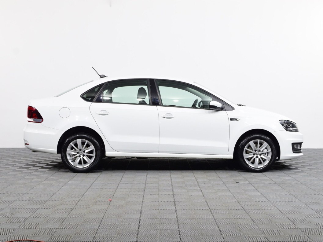 Volkswagen Polo Comfortline 1.6 АКПП фото 4