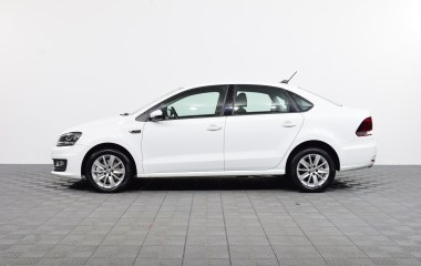 Volkswagen Polo Comfortline 1.6 АКПП превью 5
