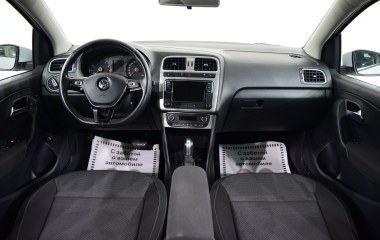 Volkswagen Polo Comfortline 1.6 АКПП превью 10