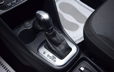 Volkswagen Polo Comfortline 1.6 АКПП превью 17