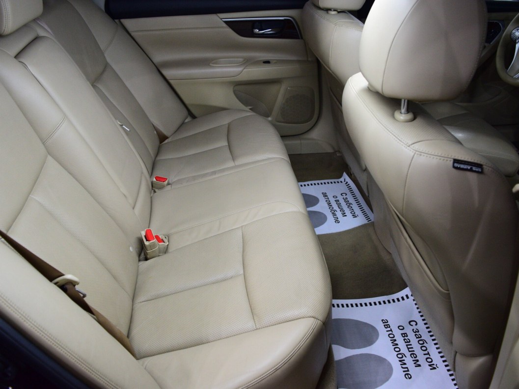 Nissan Teana Elegance 2.5  фото 12