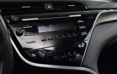 Toyota Camry Стандарт 2.0 АКПП превью 16