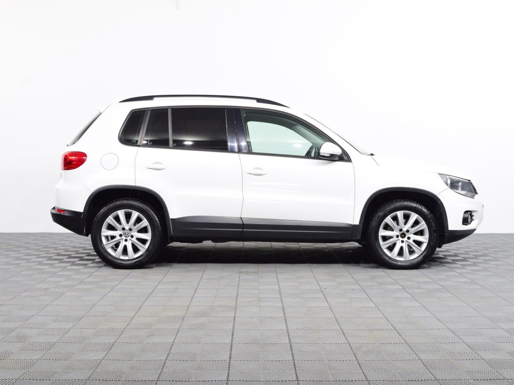 Volkswagen Tiguan CLUB 2.0 АКПП фото 4