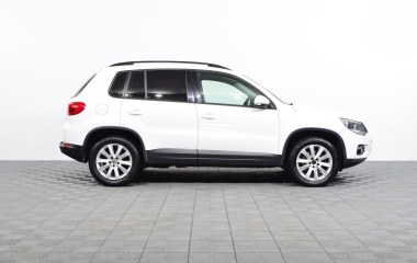 Volkswagen Tiguan CLUB 2.0 АКПП превью 4