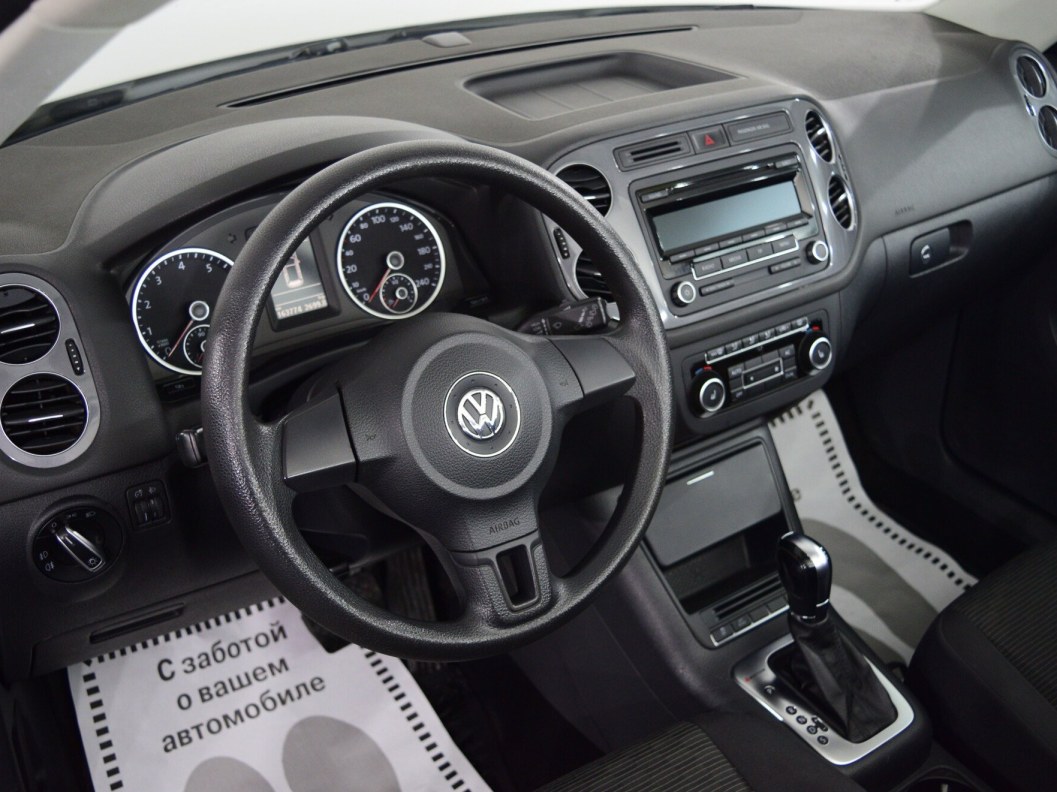 Volkswagen Tiguan CLUB 2.0 АКПП фото 15