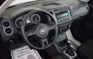 Volkswagen Tiguan CLUB 2.0 АКПП превью 15