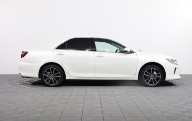 Toyota Camry Элеганс Плюс 2.5 АКПП превью 4