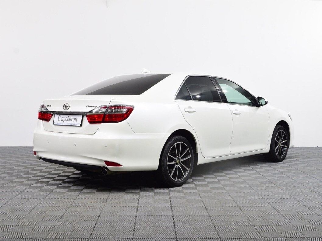Toyota Camry Элеганс Плюс 2.5 АКПП фото 6