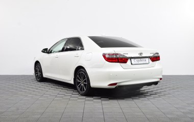 Toyota Camry Элеганс Плюс 2.5 АКПП превью 8