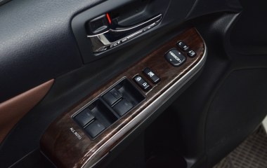 Toyota Camry Элеганс Плюс 2.5 АКПП превью 14
