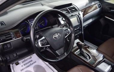 Toyota Camry Элеганс Плюс 2.5 АКПП превью 15
