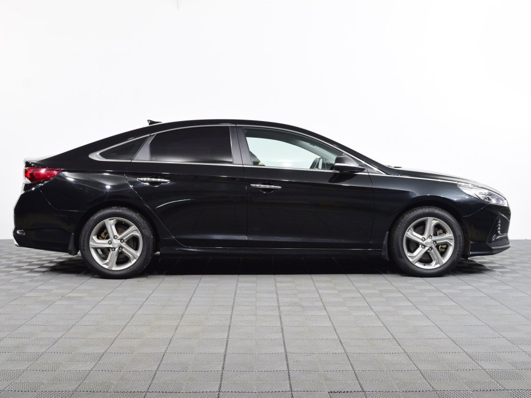 Hyundai Sonata Lifestyle 2.4 АКПП фото 4