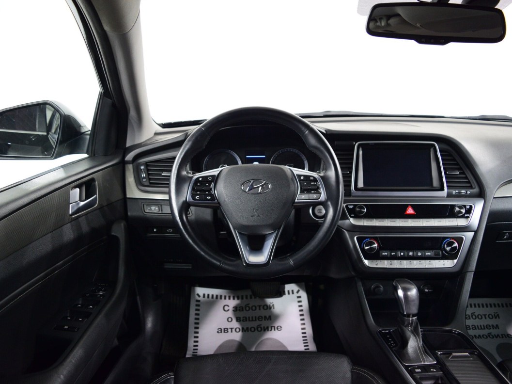 Hyundai Sonata Lifestyle 2.4 АКПП фото 15