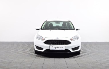 Ford Focus Trend 1.6  превью 2