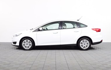 Ford Focus Trend 1.6  превью 5