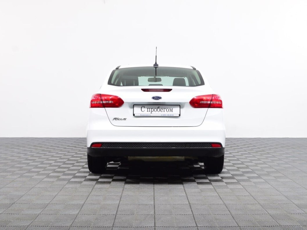 Ford Focus Trend 1.6  фото 7