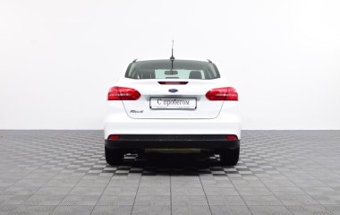 Ford Focus Trend 1.6  превью 7