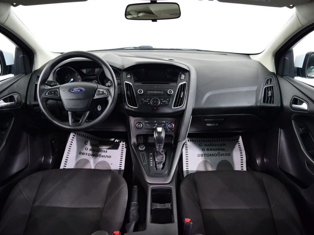 Ford Focus Trend 1.6  фото 10