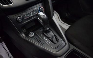 Ford Focus Trend 1.6  превью 17