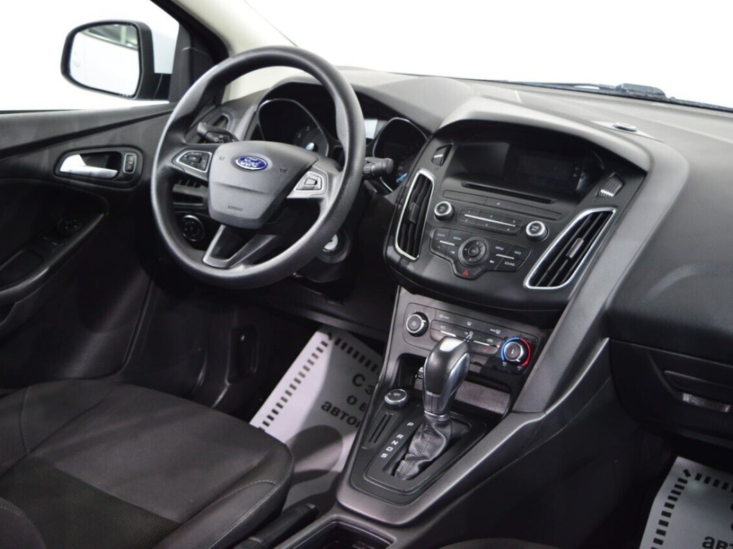 Ford Focus Trend 1.6  фото 18